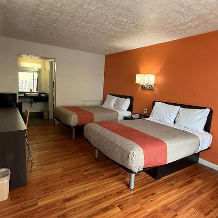 Relax Inn By Oyo Columbus Oh I 70 Экстерьер фото