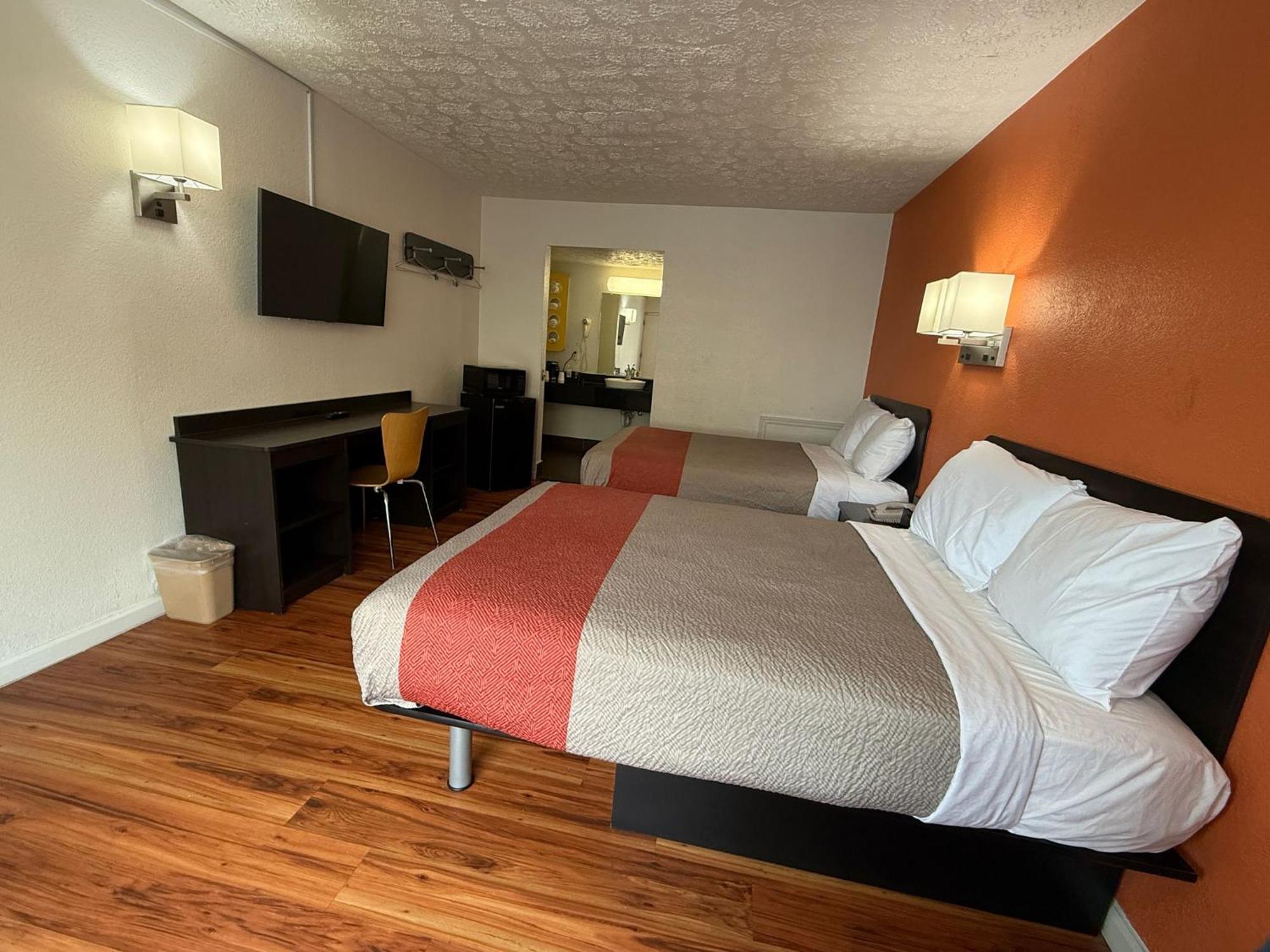 Relax Inn By Oyo Columbus Oh I 70 Экстерьер фото